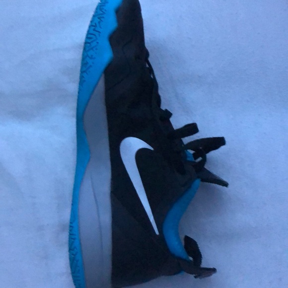 Nike Zion crusader basketball shoes - Picture 3 of 5